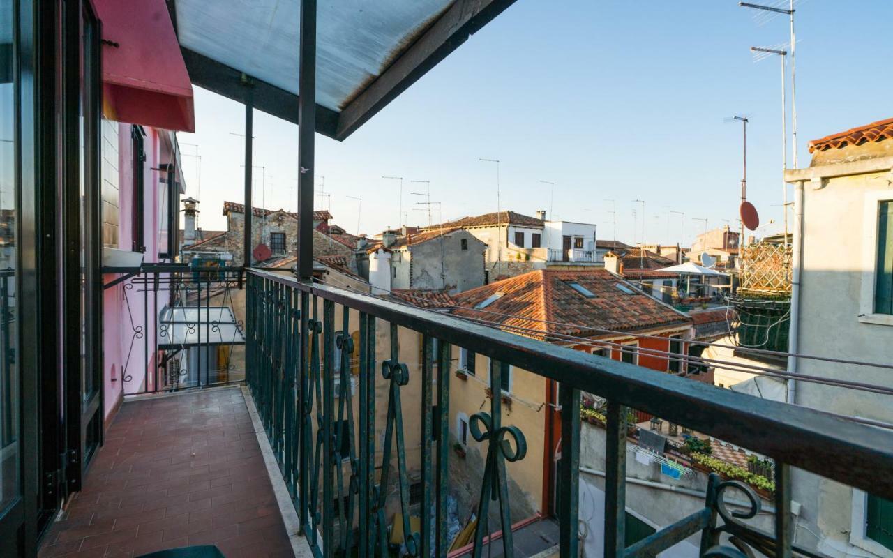 Venetian Roof View Apartment Exterior photo
